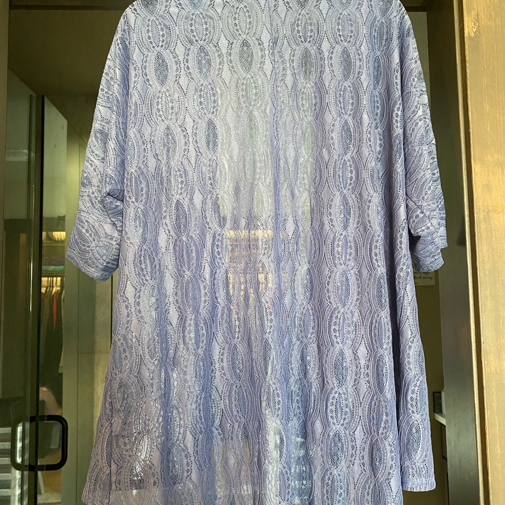 LuLaRoe- Small Lindsay